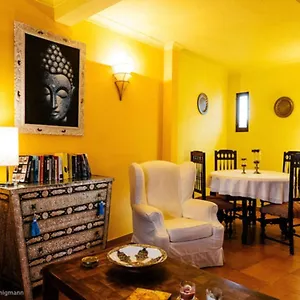 https://fabulous-restored-townhouse-in-lagos-old-town-with.hotelaalgarve.com